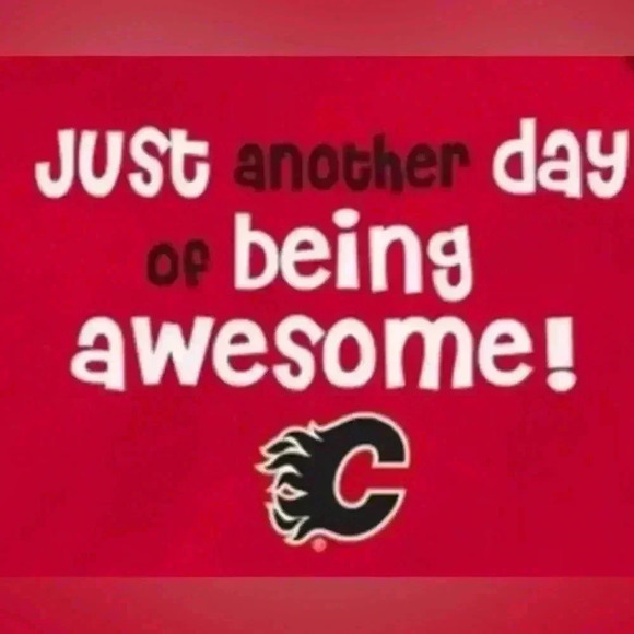 🆕Calgary Flames Infant  3 Piece Set - Picture 4 of 13